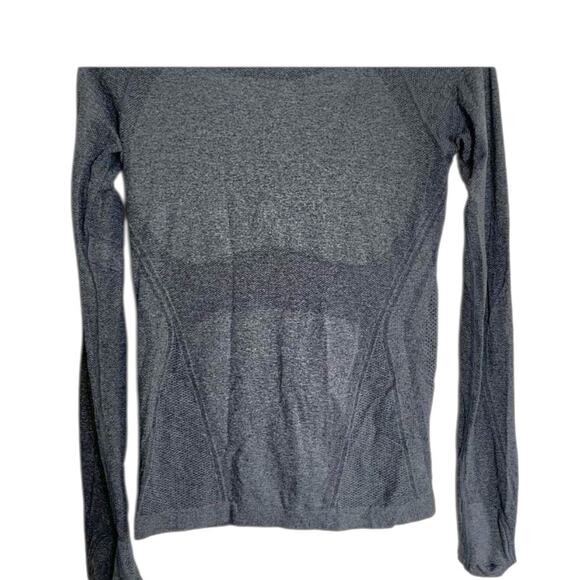 Athleta Momentum Seamless Shirt Top, long sleeve, size estimated M / L Gray - Picture 9 of 10